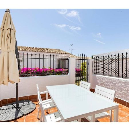 La Casa En La Carihuela Playa A 4 Minutos A Pie Villa Torremolinos Buitenkant foto