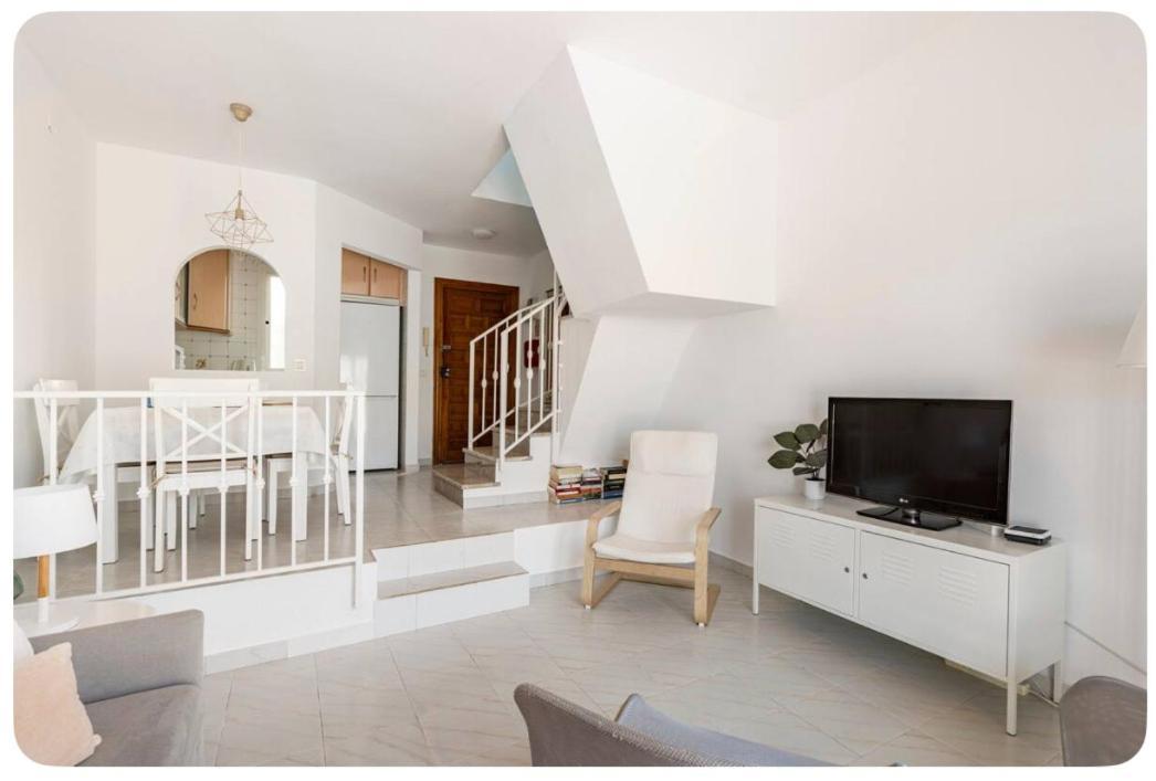 La Casa En La Carihuela Playa A 4 Minutos A Pie Villa Torremolinos Buitenkant foto