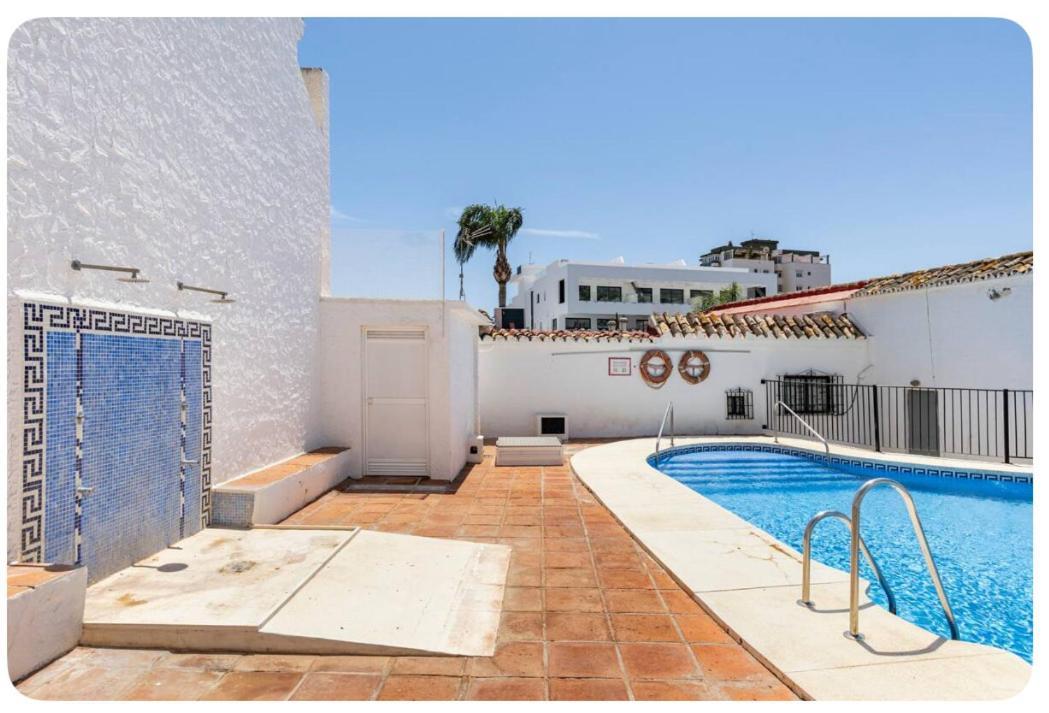 La Casa En La Carihuela Playa A 4 Minutos A Pie Villa Torremolinos Buitenkant foto